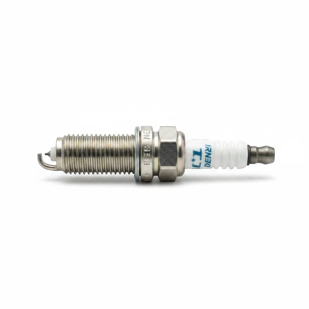 BANQIU Cambodia Co.,Ltd. 出售的 DENSO Iridium TT 高性能汽车火花塞，具有双针技术，可实现高效点火和耐用性。