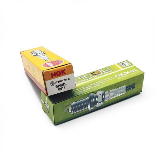BANQIU Cambodia Co.,Ltd. 高性能镍合金火花塞，适用于GX160及各类汽油发动机，包装盒展示