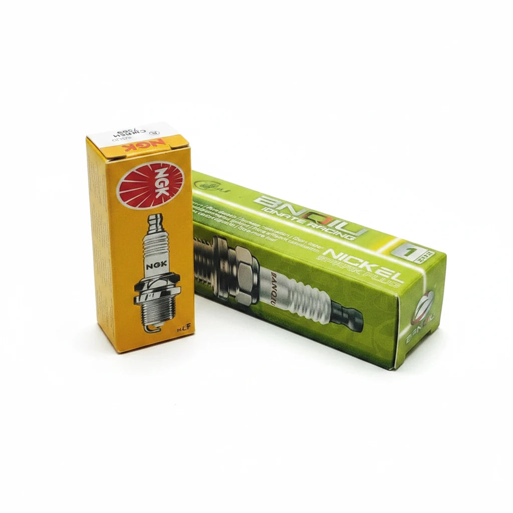 BANQIU Cambodia Co.,Ltd. 割草机用高性能火花塞，适用于 GX25、GX35 和 GX50 发动机，配有黄色和绿色包装盒。